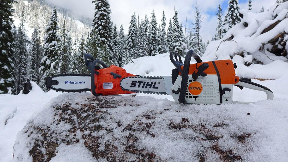 Which chainsaw is better Stihl or husqvarna
